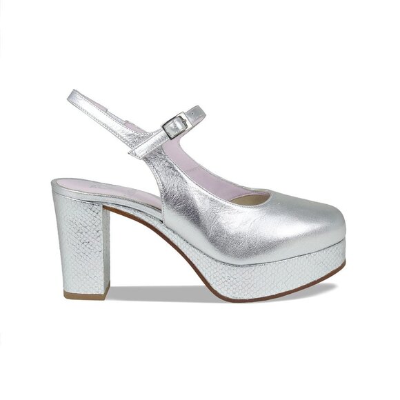 NWOT Sole Bliss Randy: Silver Heels with Metallic Finish and Textured Size 39 - Picture 1 of 10